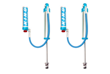 Cargar imagen en el visor de la galería, King Shocks Toyota Land Cruiser 76/78/79 Rear 2.5 Dia Remote Reservoir Shock w/Adjuster (Pair)