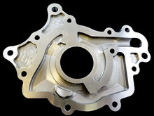 गैलरी व्यूवर में इमेज लोड करें, Boundary 99-05 Ford Modular Motor 4V &amp; 2V Replacement Housing V8 Billet Back Plate