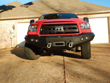 Carica l&#39;immagine nel visualizzatore di Gallery, DV8 Offroad 07-13 Toyota Tundra Front Bumper