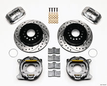 गैलरी व्यूवर में इमेज लोड करें, Wilwood Forged Dynalite P/S P-B Kit Drilled Polished Ford 8.8 w/2.5in Offset-5 Lug