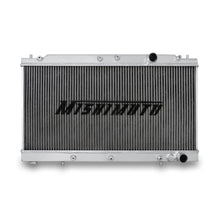 Laden Sie das Bild in den Galerie-Viewer, Mishimoto 90-94 Mitsubishi Eclipse Manual X-LINE (Thicker Core) Aluminum Radiator