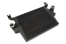 Laden Sie das Bild in den Galerie-Viewer, CSF 08-10 Ford Super Duty 6.4L Turbo Diesel Charge-Air-Cooler