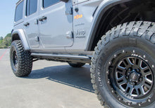 Carica l&#39;immagine nel visualizzatore di Gallery, N-Fab RKR Rails 2019 Jeep Wrangler JT 4DR Truck Full Length - Tex. Black - 1.75in