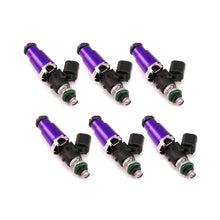 Laden Sie das Bild in den Galerie-Viewer, Injector Dynamics ID1050X Injectors 14mm (Purple) Adaptor Top 14mm Bottom O-Ring Retainer (Set of 6)