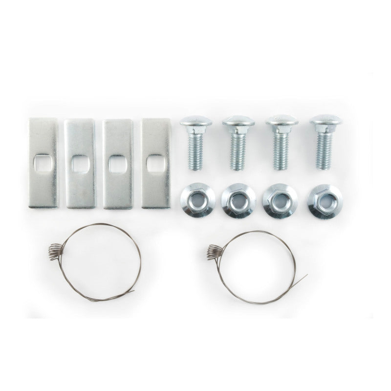 Curt 10-11 Subaru Outback Sedan & Wagon Class 2 Trailer Hitch w/1-1/4in Receiver