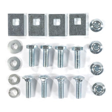 Load image into Gallery viewer, Curt 01-07 Chevrolet Silverado 2500HD (8ft Bed) Class 4 Trailer Hitch w/2in Receiver