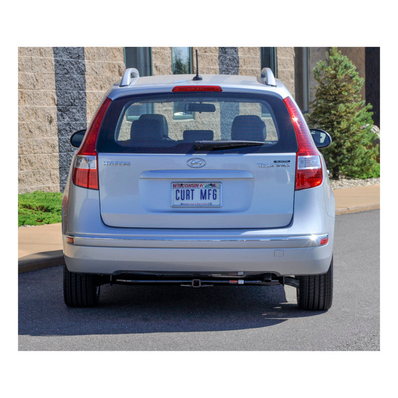 Curt 09-11 Hyundai Elantra touring Class 1 Trailer Hitch w/1-1/4in Receiver