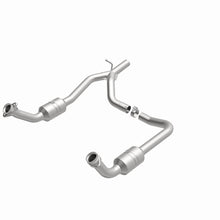 Carica l&#39;immagine nel visualizzatore di Gallery, Magnaflow Conv DF 2009-2014 E-150 4.6 L Underbody