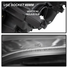 Carica l&#39;immagine nel visualizzatore di Gallery, xTune 11-17 Dodge Grand Caravan Passenger Side Headlight - OEM Right (HD-JH-CHRTC08-OE-R)