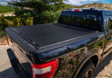 गैलरी व्यूवर में इमेज लोड करें, Roll-N-Lock 2022 Nissan Frontier King Cab/Crew Cab (73.3in. Bed) M-Series Retractable Tonneau Cover
