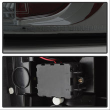 Carica l&#39;immagine nel visualizzatore di Gallery, Spyder Chevy Suburban/GMC Yukon/Yukon Denali 07-14 LED Tail Lights Smke ALT-YD-CSUB07-LED-SM
