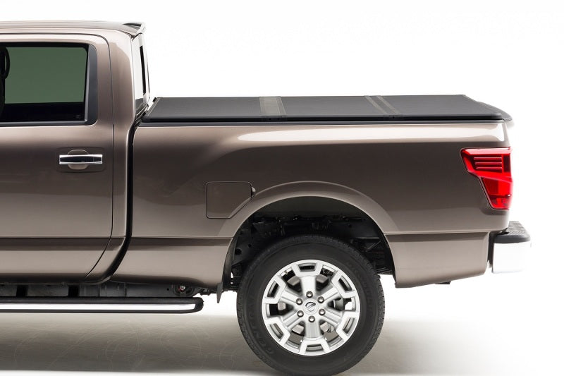 Extang Solid Fold 2.0 2022 Nissan Frontier 5ft