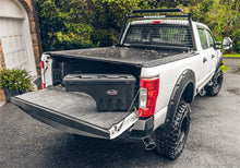 Laden Sie das Bild in den Galerie-Viewer, UnderCover 17-20 Ford F-250/F-350 Passengers Side Swing Case - Black Smooth