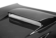 गैलरी व्यूवर में इमेज लोड करें, Seibon 04-05 Subaru WRX/STi CWII Carbon Fiber Hood