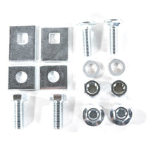 Load image into Gallery viewer, Curt 91-01 Ford Explorer Class 3 Trailer Hitch w/2in Receiver