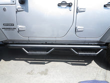 Charger l'image dans la galerie, RBP RX-7 Step Bars 07-17 Jeep Wrangler JK (4-Door) - Black