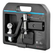 Carica l&#39;immagine nel visualizzatore di Gallery, Curt Towing Starter Kit w/2in Ball (2in Shank 7500lbs 4in Drop)