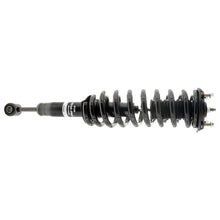 Carica l&#39;immagine nel visualizzatore di Gallery, KYB Shocks &amp; Struts Strut 07-18 Toyota Tundra (Non-TRD) Front Right
