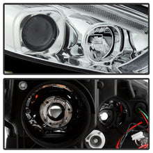 Cargar imagen en el visor de la galería, Spyder 15-18 Ford Focus Projector Headlights - Seq Turn Light Bar - Chrome PRO-YD-FF15-LBSEQ-C