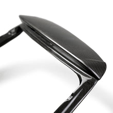 गैलरी व्यूवर में इमेज लोड करें, Seibon 06-09 Volkswagegn Golf GTI OEM Carbon Fiber Trunk Lid