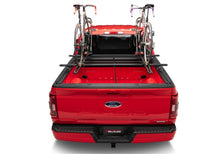 Laden Sie das Bild in den Galerie-Viewer, Roll-N-Lock 15-19 Chevrolet Silverado 2500-3500 (78.9in. Bed) E-Series XT Retractable Tonneau Cover
