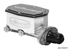 गैलरी व्यूवर में इमेज लोड करें, Wilwood Compact Tandem Master Cylinder - 1in Bore - w/Pushrod (Ball Burnished)