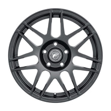 Laden Sie das Bild in den Galerie-Viewer, Forgestar F251 19X10 F14 DC 6X115 ET42 BS7.2 Gloss Black 70.3