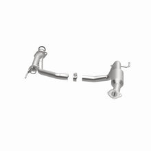 Cargar imagen en el visor de la galería, Magnaflow DF Converter 05-11 Toyota Tacoma 4.0L