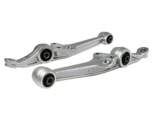 Cargar imagen en el visor de la galería, Skunk2 90-93 Acura Integra Front Lower Control Arm - Hard Rubber Bushing