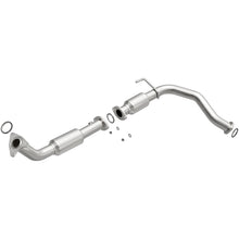 Carica l&#39;immagine nel visualizzatore di Gallery, MagnaFlow Conv Direct Fit 08-15 Toyota Sequoia
