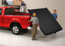 Cargar imagen en el visor de la galería, UnderCover 2021 Ford F-150 Crew Cab 5.5ft Elite Bed Cover - Black Textured