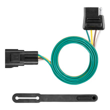 Laden Sie das Bild in den Galerie-Viewer, Curt 17-19 GMC Acadia Custom Wiring Connector (4-Way Flat Output)
