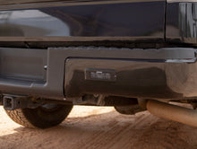 Carica l'immagine nel visualizzatore di Gallery, Rigid Industries SR-Q Series PRO Midnight Edition - Spot - Diffused - Pair