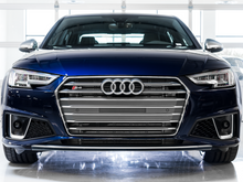 Charger l&#39;image dans la galerie, AWE Tuning 2018-2019 Audi B9 S4 / S5 Quattro 3.0T Cold Front Intercooler Kit