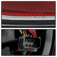 Laden Sie das Bild in den Galerie-Viewer, Spyder Jeep Grand Cherokee 99-04 Light Bar LED Tail Lights Version 3 - Chrome