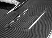 गैलरी व्यूवर में इमेज लोड करें, Seibon 06-07 Subaru WRX/STi CWII Carbon Fiber Hood