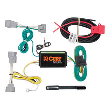 Laden Sie das Bild in den Galerie-Viewer, Curt 14-18 Jeep Cherokee Custom Wiring Harness (4-Way Flat Output)