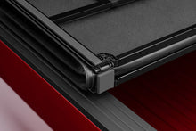 Laden Sie das Bild in den Galerie-Viewer, Lund 21-22 Ford F-150 (5.5ft. Bed) Hard Fold Tonneau Cover - Black