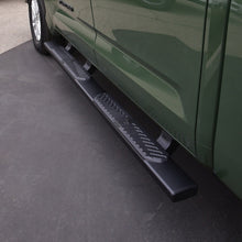 गैलरी व्यूवर में इमेज लोड करें, Westin 2022-2023 Toyota Tundra R5 Nerf Step Bars - Black