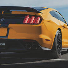 Carica l'immagine nel visualizzatore di Gallery, Ford Racing 15-21 Mustang Rear Spoiler w/Gurney Flap