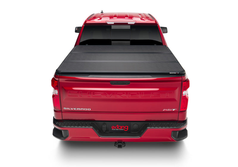 Extang 19-20 Chevy/GMC Silverado/Sierra 1500 (8 ft) Solid Fold 2.0