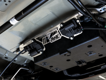 Carica l&#39;immagine nel visualizzatore di Gallery, AWE 2018+ Ford Mustang GT Valve Motor Bracket (for Models with Active Valve Performance Exhaust)