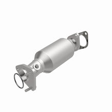 Carica l&#39;immagine nel visualizzatore di Gallery, Magnaflow Conv DF 13-15 Frontier 4 Close Coupled