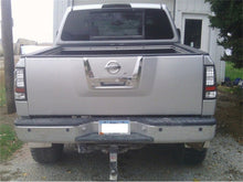 Carica l&#39;immagine nel visualizzatore di Gallery, Spyder Nissan Titan 04-14 LED Tail Lights Black ALT-YD-NTI04-LED-BK