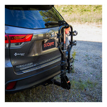 Carica l&#39;immagine nel visualizzatore di Gallery, Curt Premium Hitch-Mounted Bike Rack (4 Bikes 2in Shank)
