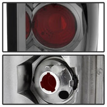 Carica l&#39;immagine nel visualizzatore di Gallery, Spyder Chevy Avalanche 02-06 Euro Style Tail Lights Smoke ALT-YD-CAV04-SM