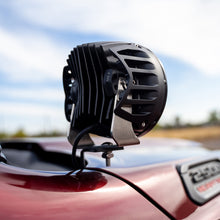 Laden Sie das Bild in den Galerie-Viewer, Rigid Industries 2019+ Dodge RAM 2500/3500 A-Pillar Light Kit (6in 360-Series)