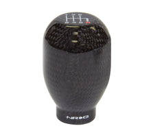 गैलरी व्यूवर में इमेज लोड करें, NRG Shift Knob 42mm - Black Carbon Fiber (5 Speed)