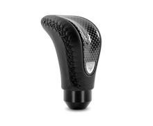 Carica l&#39;immagine nel visualizzatore di Gallery, Momo Combat Evo Shift Knob - Black Leather, Carbon Effect Insert, Black Stitching