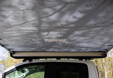 Laden Sie das Bild in den Galerie-Viewer, Mishimoto Borne Rooftop Awning 59in L x 79in D Grey